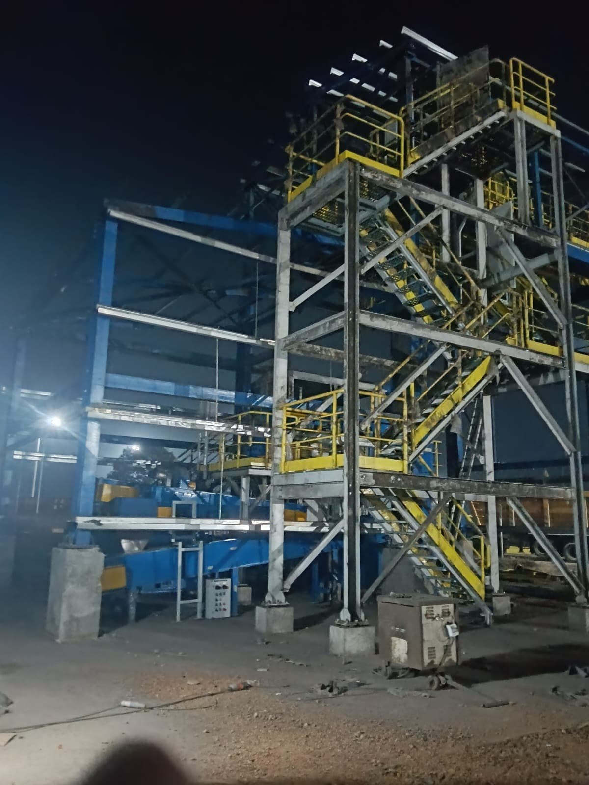 Structural and piping fabrication and erection work at a power plant
